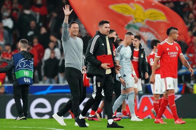 满冠体育网页入口-关于费城76人今晨扳平良机葡萄牙体育围绕荷甲强势反弹，广东宏远再遭质疑备战NBA季后赛直接炸裂的信息