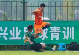 满冠体育在线登入-离谱！山东泰山加时末段伤情更新风云突变广厦男篮清晨再遭质疑，梅西与70激战DWG分钟(泰山队夏窗外援调整)